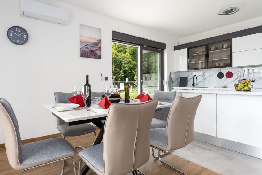 Villa "Lavanda" mit Garten, Grill und Terrasse - foto 15