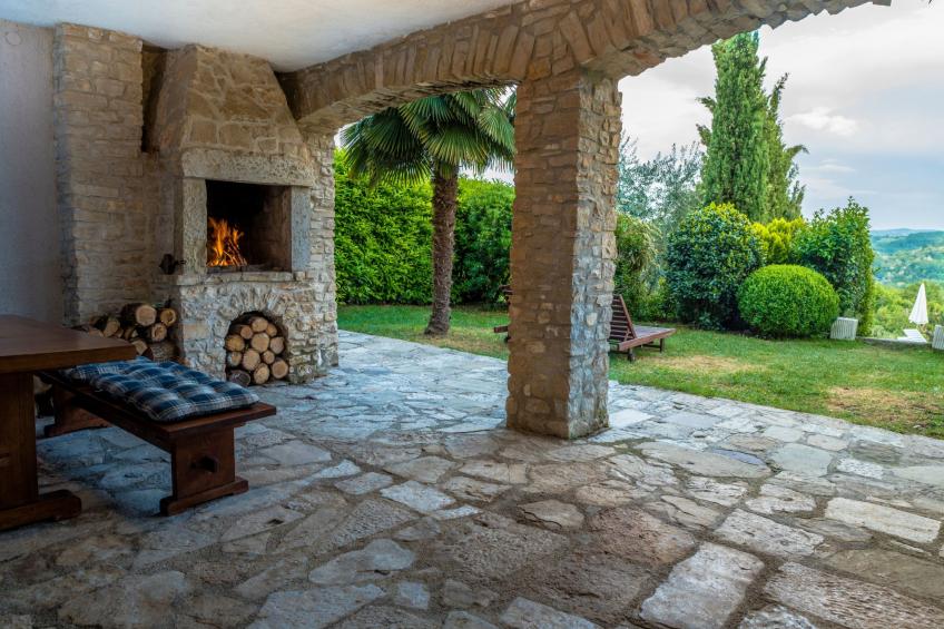 Wunderschön eingerichtete Villa mit Pool und Garten - foto 12