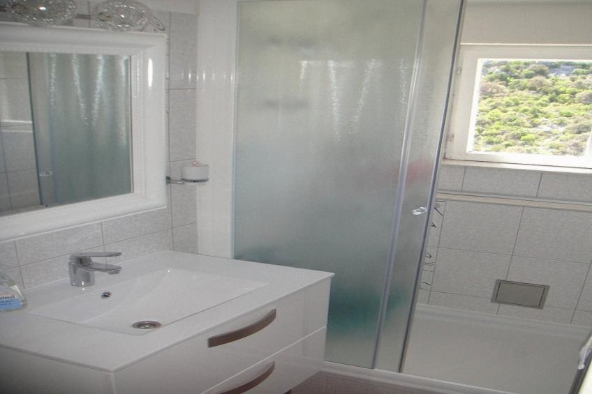 Wonderful Visinisce Apartments with Terrace and Sea Views - Comfort Two Bedroom Apartment (Owner 3) - foto 10