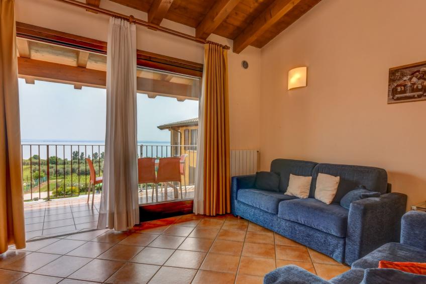 Wohnung mit Balkon, Garten und Seeblick - foto 34