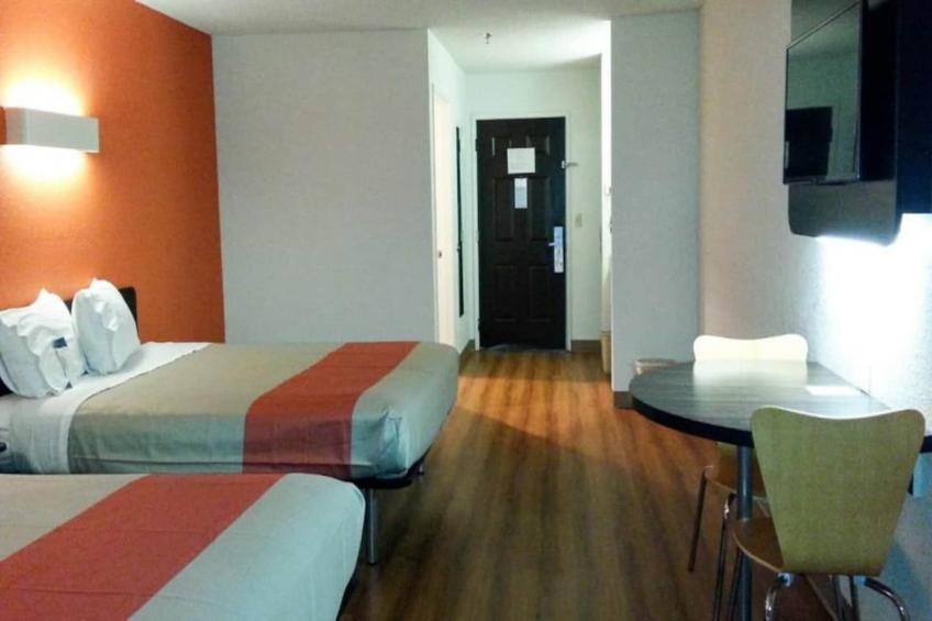 2 Queen Beds  Non-Smoking - foto 6