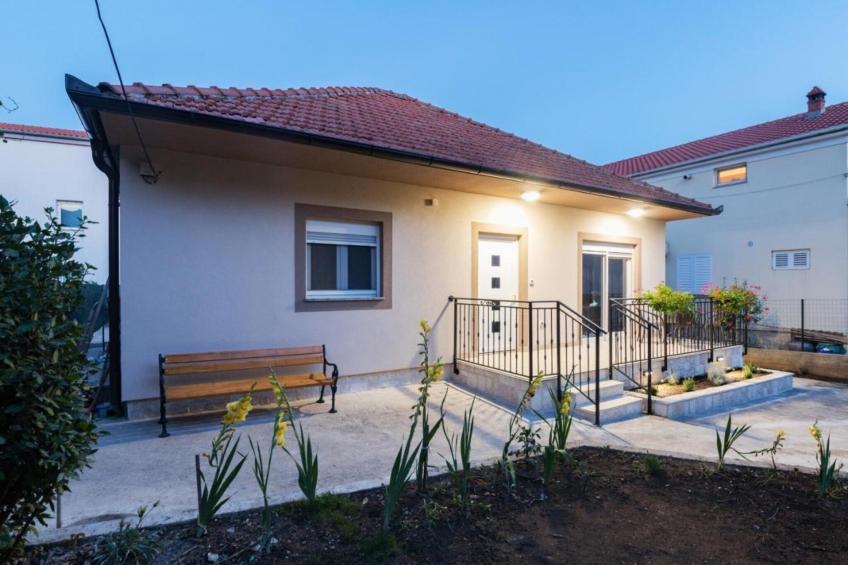 Mihael Holiday House - Three Bedroom Holiday Home with jacuzzi - foto 21