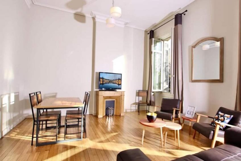 Magnifique Et Lumineux T3 De Charme Aux Quinconces Idéal Pour 4 Personnes - foto 26