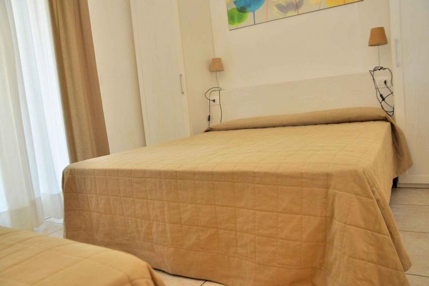 Vakantiewoning met airconditioning, balkon en zwembad - VW-ZB57B - foto 21