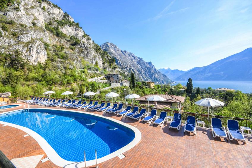 Holiday apartment with balcony or terrace, air conditioning and pool - BF-YD8VF - foto 11