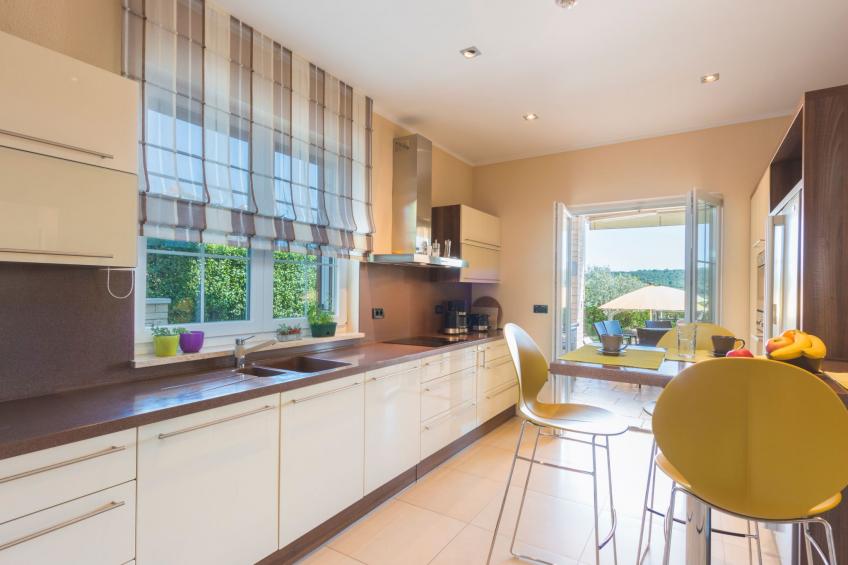 in Pomer mit privatem beheizten Pool und Meerblick - foto 31