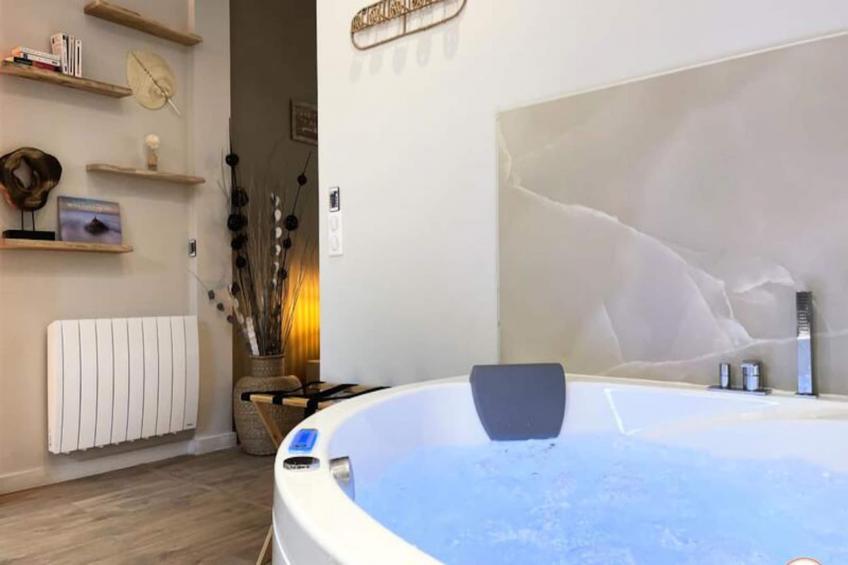 The Pearl - Jacuzzi - Cinéma - Patio - Parking - foto 8