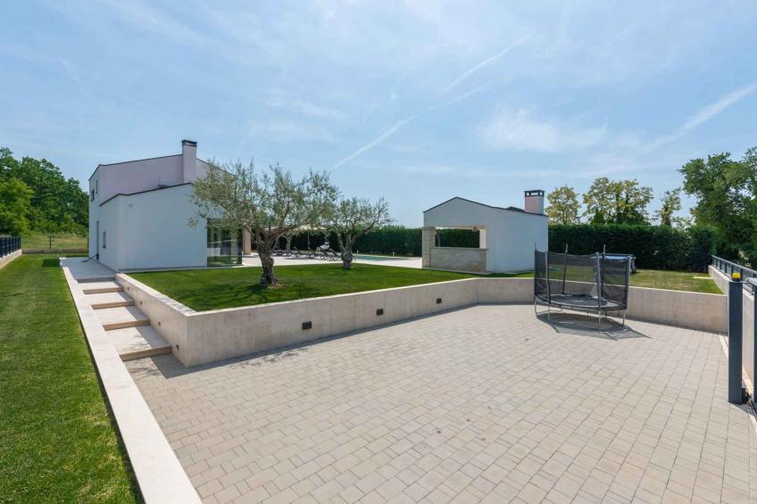 Villa met airco en zwembad - BF-YGVKN - foto 8