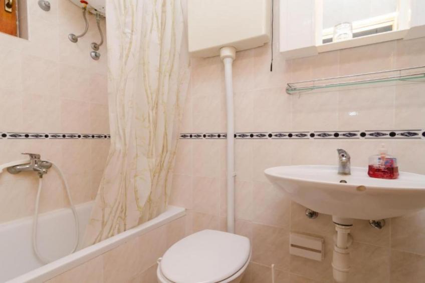 Guest House Sobra 38 - Double Room with Balcony and External Bathroom 5 - foto 23