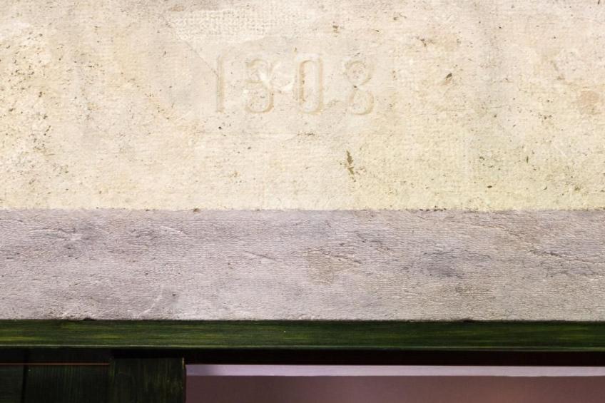 Haus mit modernem Interieur und einer alten Taverne - foto 24