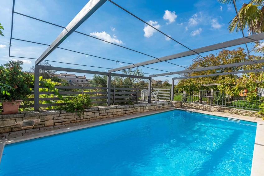 Vakantiewoning met zwembad - BF-3WJ2C