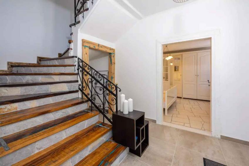 Villa met zwembad - BF-BG87F - foto 70