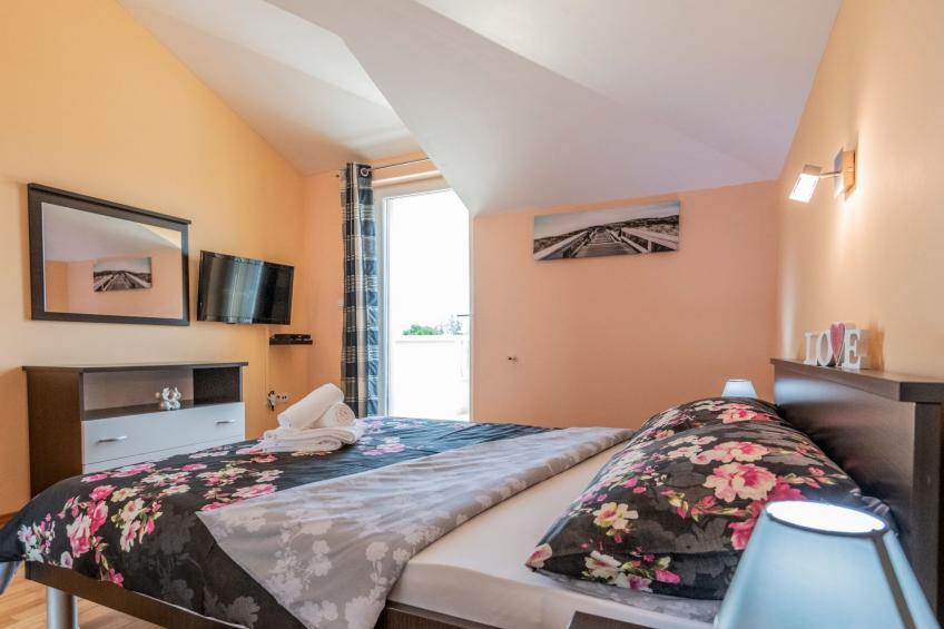 Villa "Mile" mit beheiztem Pool, Grill und Terrasse - foto 18