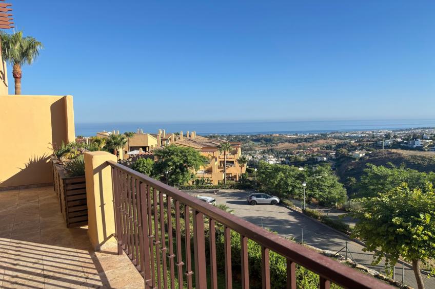 3-Bedroom Apartment with Sea & Mountain Views - foto 7