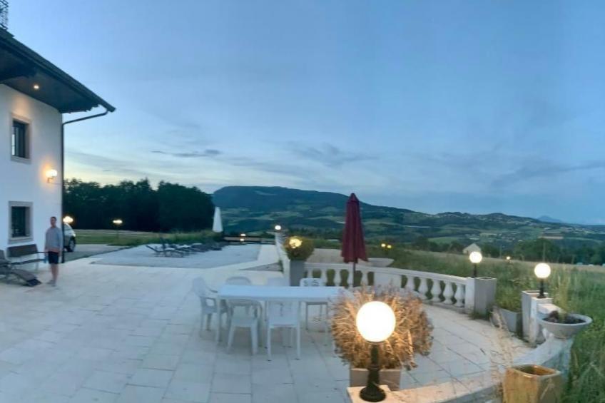 Domäne "Ferme Manoir de Dubourvieux" (Bauernhof Manoir von Dubourvieux) - foto 7