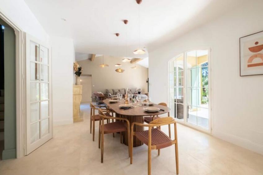 Résidence Bijou De 280m2 Et Piscine à Débordement Au Calme Absolu - foto 11