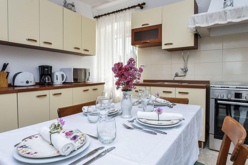 "Sakarun" mit Blick auf das Wasser - foto 19