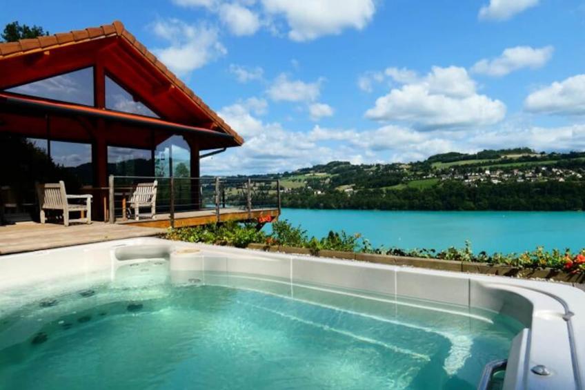 Seeblick Chalet Romantique Spa / Vue Lac