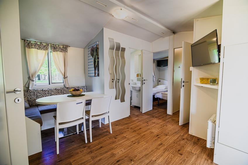 Waterside Retreat Mobile Homes with Thermal Riviera Tickets - Three Bedroom Mobile Home with Lake View (owner 6) - foto 13