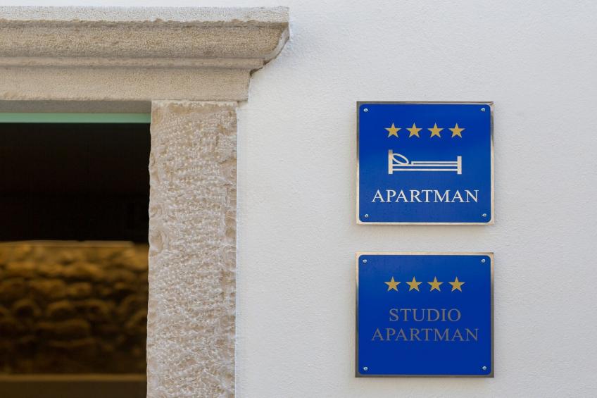 Vibrant and Elegant Downtown Krk Apartments - Classic Studio Apartment (owner 2) - foto 17