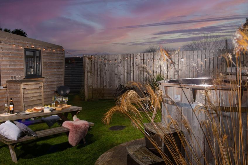 Wheal Prosper Hot Tub Lodge