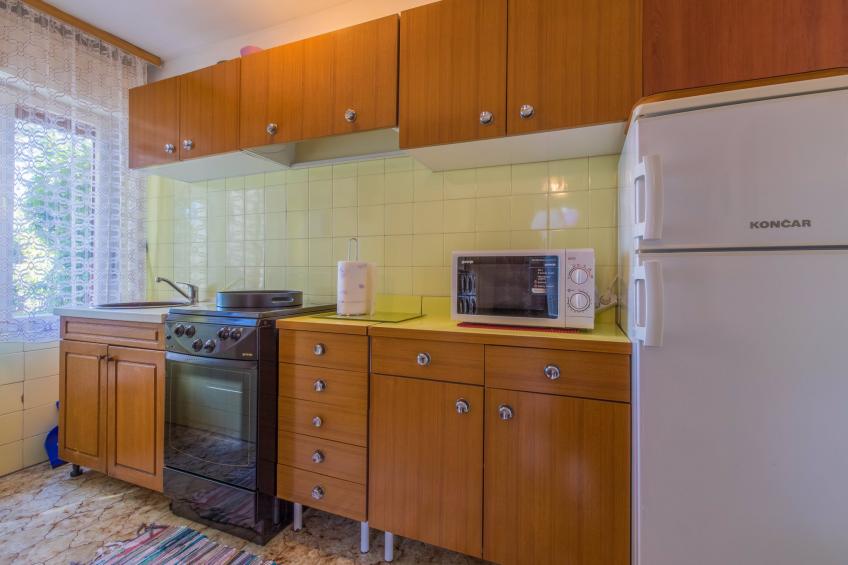 Holiday apartment in the first row to the sea, with sea view and satellite TV - BF-DMFX - foto 73