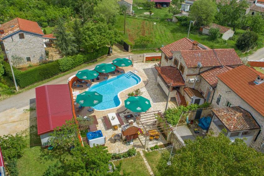 Ferienwohnung mit Terrasse und Pool - BF-ZZ4ZY - foto 8