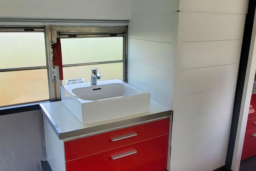 Ungewöhnliche Übernachtung in einem authentischen amerikanischen Schulbus - foto 9