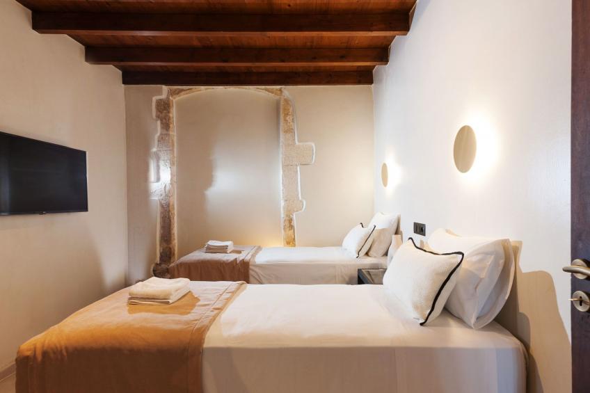 Ali Vafi's Villa - Beheizter Jacuzzi und Innenpool - foto 17