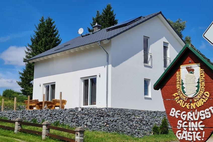 Wunderschönes Ferienhaus in Frauenwald mit Garten, Terrasse und Grill - foto 2