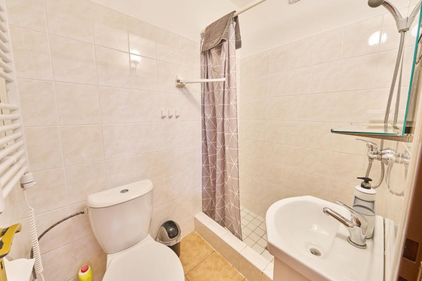 U Švýcarského dvora - foto 15