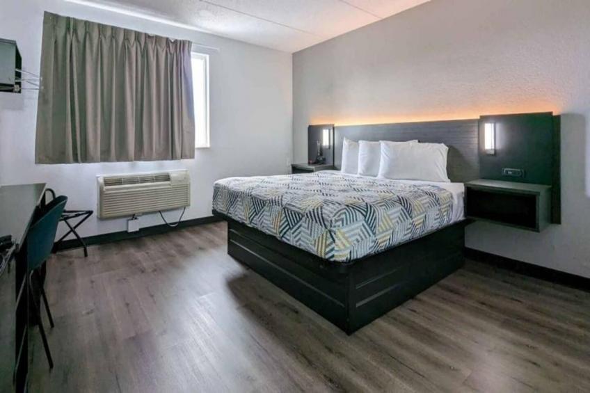 1 King Bed - foto 11