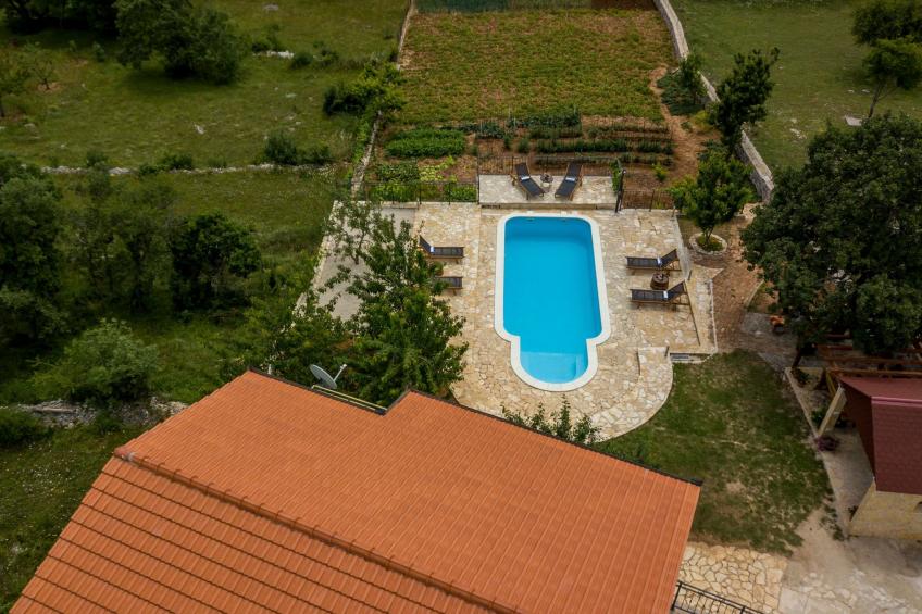 Villa Podrugovi Dvori mit Pool - foto 19
