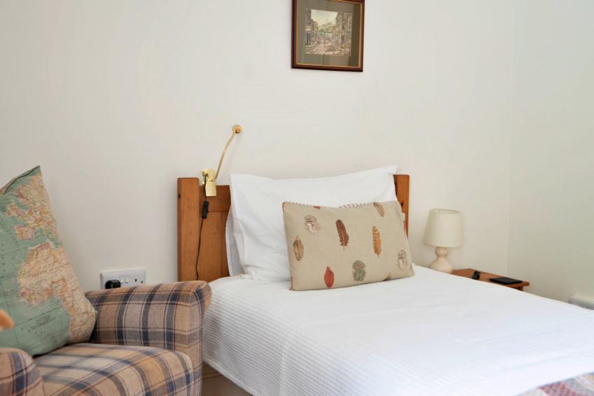 Hermon Bach - foto 11