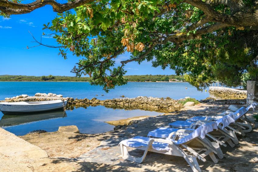 Wunderschönes Ferienhaus in Pomer mit Garten - foto 2