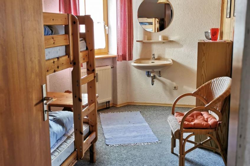 mit komplett eingerichteter Küchenzeile im Wohnraum - foto 12