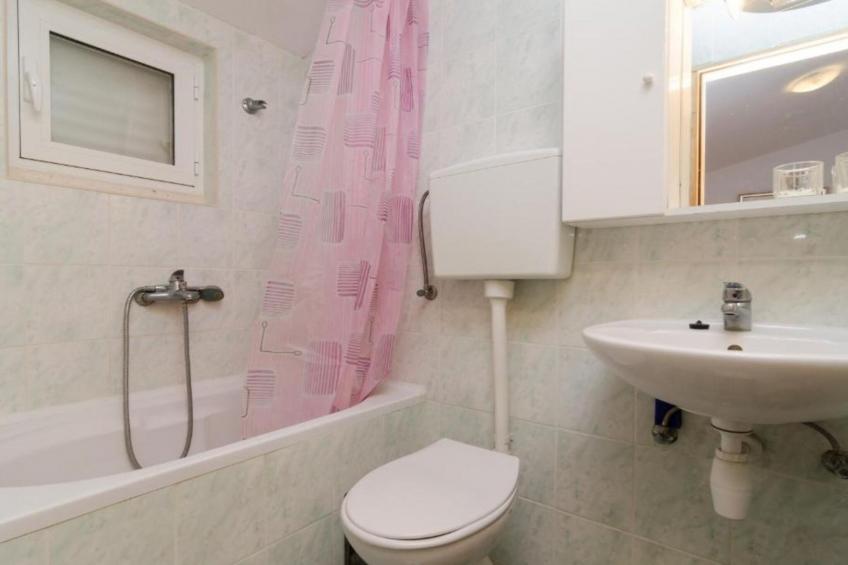 Guest House Sobra 38 - Studio with Balcony and Sea View - foto 23