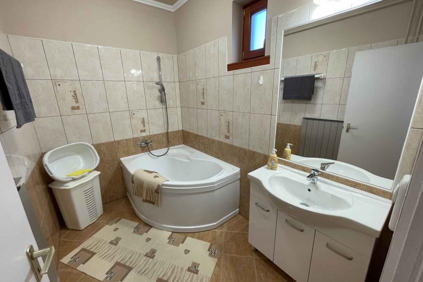 Holiday apartment with barbecue and children's swing - BF-F2D3 - foto 12