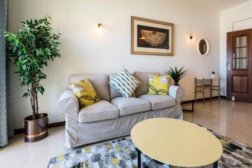 Sunny Seaside Escape - foto 7