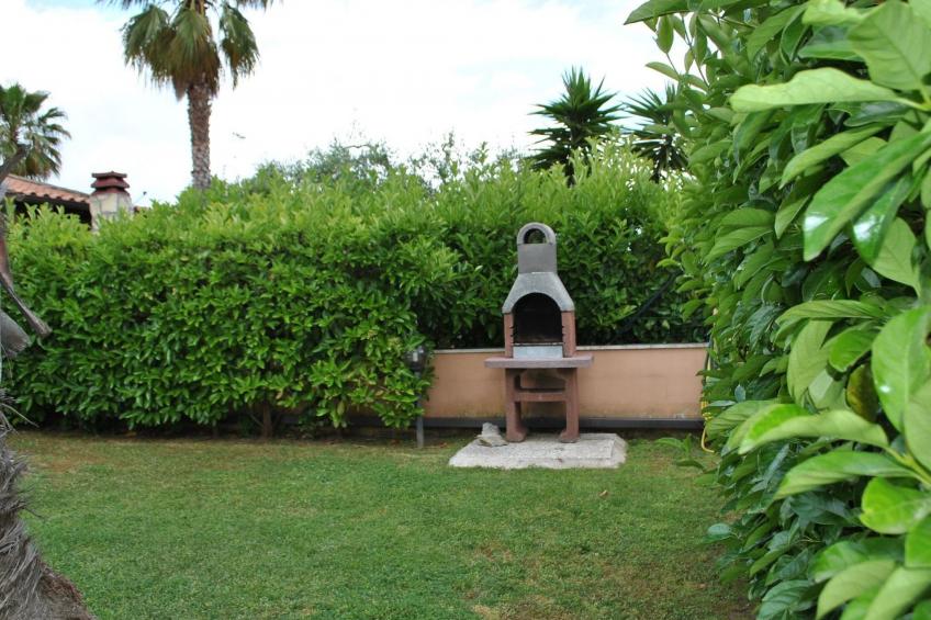 Charmantes Haus in Fondi mit überdachter Veranda - foto 3