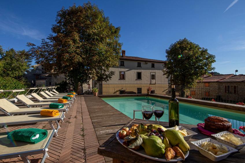 Landvilla mit Pool und Garten – die perfekte Kulisse für Feierlichkeiten oder V - foto 10