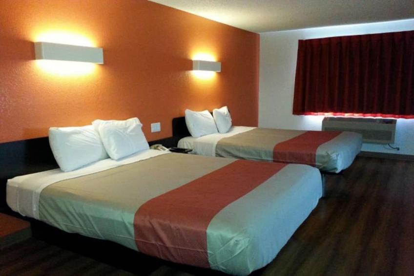 2 Queen Beds  Non-Smoking - foto 16