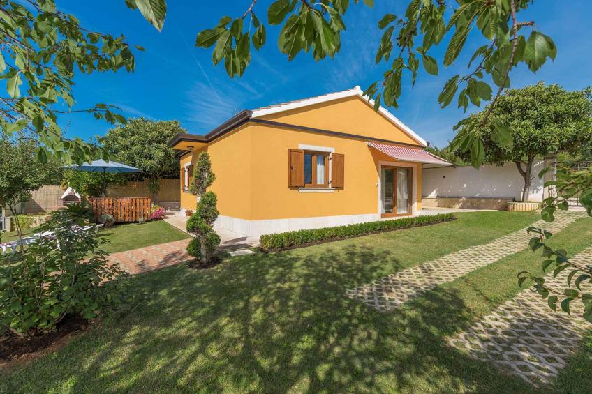 Holiday home with garden - BF-WZMRC - foto 10