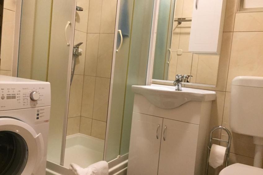 Modernes Ferienhaus in Dobropoljana mit Terrasse, Garten und Grill - foto 22