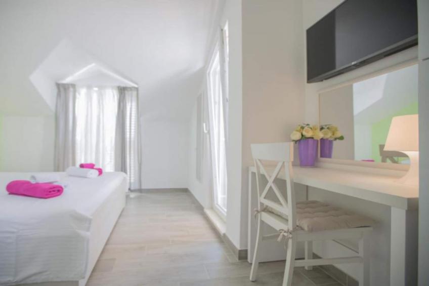 Adriatic Pearl - FourBedroom Villa with heated pool - foto 50