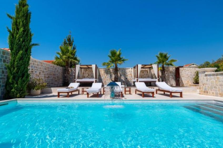 Villa Nena with heated pool, jacuzzi and sauna - foto 15