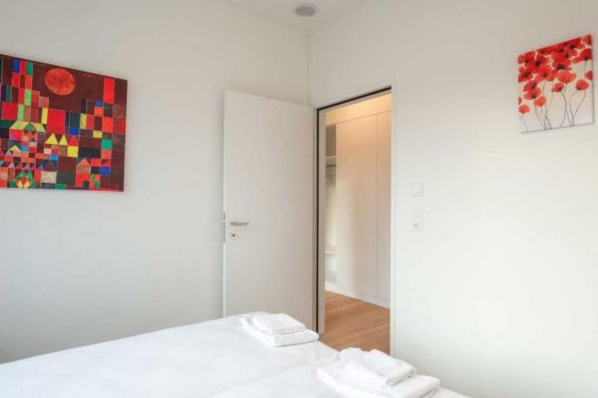 ZH Red 3 - Letzigrund HITrental Apartment - foto 8