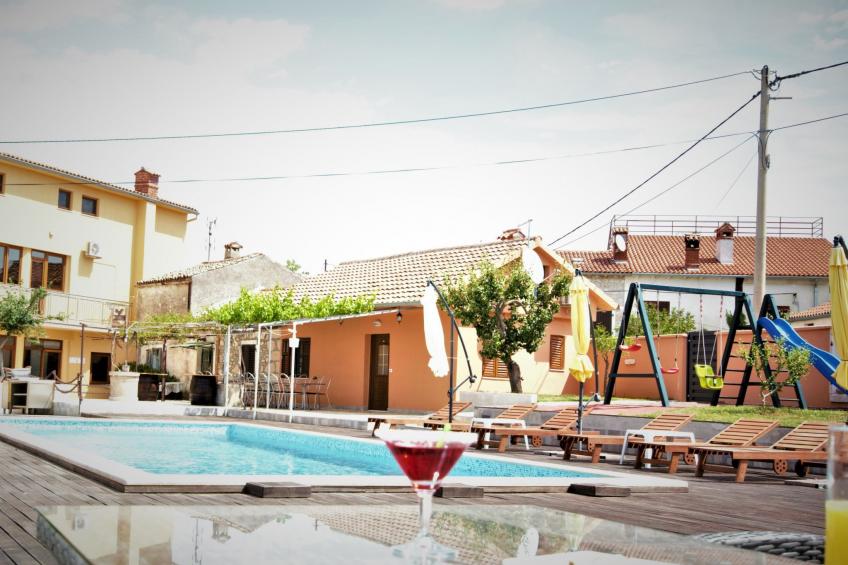 XXL-Ferienhaus "Cokuni" mit privatem Pool - foto 40