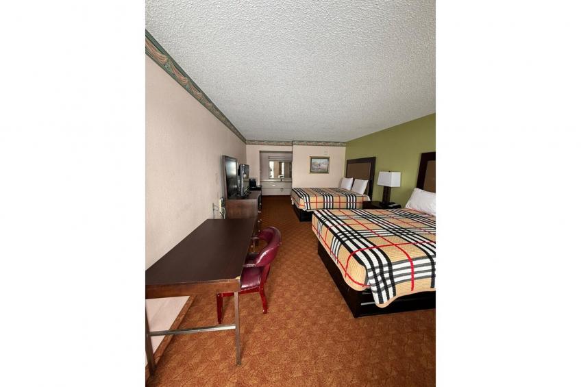 2 Queen Beds Non-Smoking - foto 7