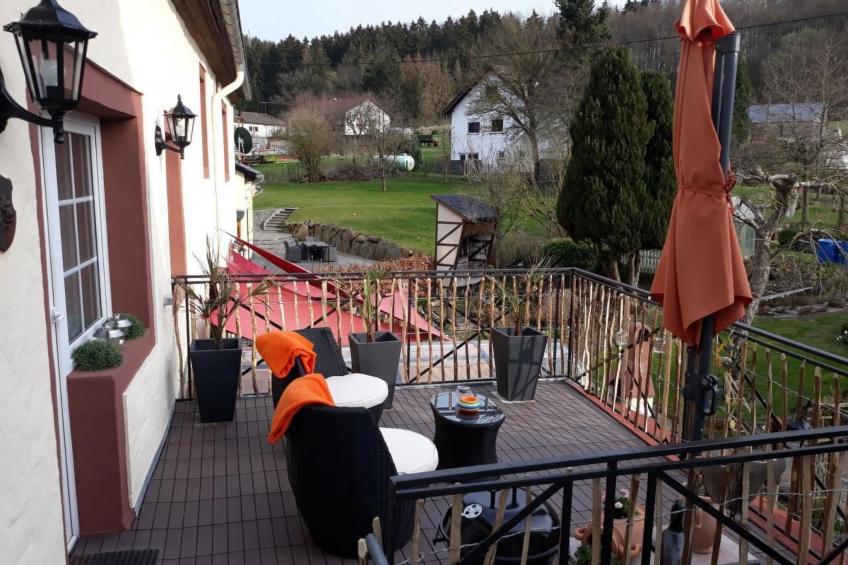 Appartement in Berlingen mit Garten und Terrasse